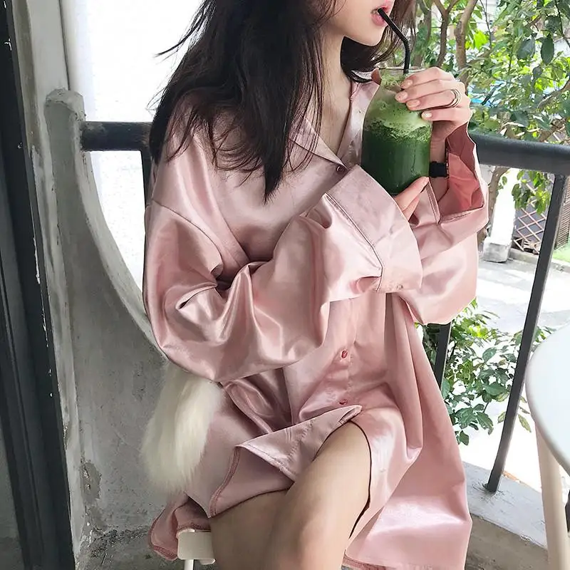Blusa Women Blouse Elegant Loose Casual Satin Shirt V-Neck Long Sleeve Female Oversize Blouse Women Retro Solid Tops 2019 X20
Blusa Women Blouse Elegant Loose Casual Satin Shirt V-Neck Long Sleeve Female Oversize Blouse Women Retro Solid Tops 2019 X20