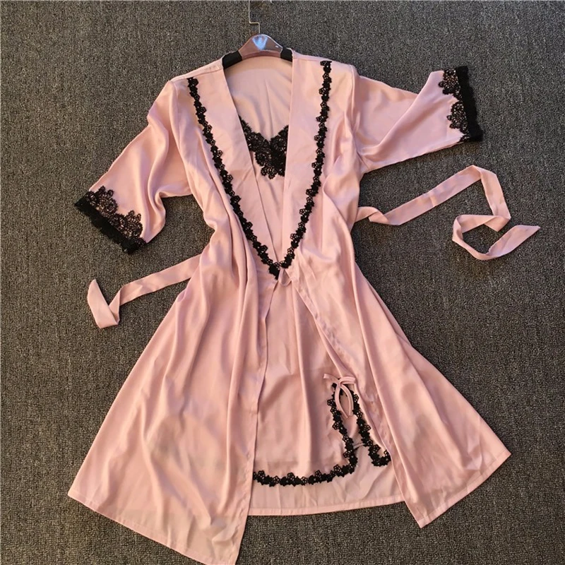 Brand New 2PC Solid Lace Satin Robe & Nightgown Set Women's Bathrobe Sexy Ladies' Summer Home Dress Kimono Twinset Sleepwear1904
Brand New 2PC Solid Lace Satin Robe & Nightgown Set Women's Bathrobe Sexy Ladies' Summer Home Dress Kimono Twinset Sleepwear1904