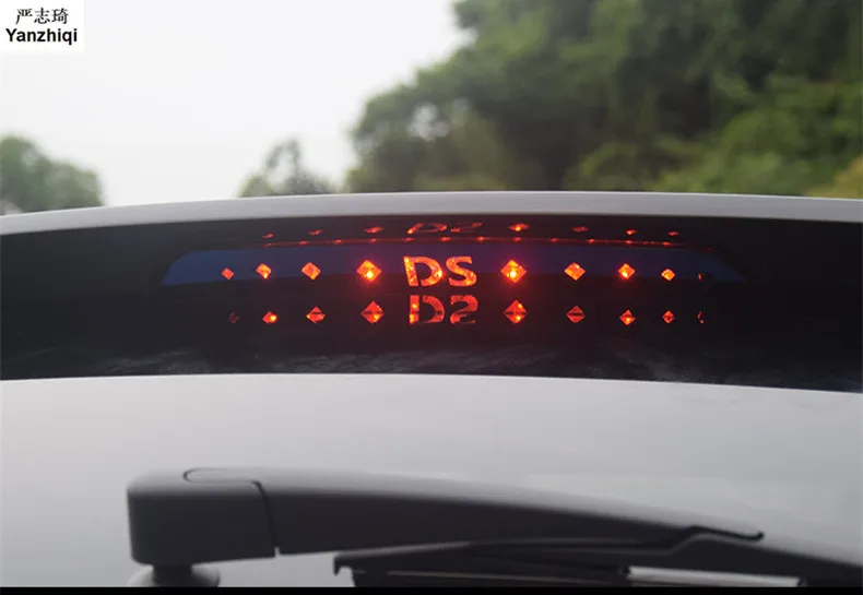 Stainless steel and Carbon Fiber Rear Braking Light Decoration Cover Stickers Case for DS 2018 DS7 Car Accessories Styling 1PC
Stainless steel and Carbon Fiber Rear Braking Light Decoration Cover Stickers Case for DS 2018 DS7 Car Accessories Styling 1PC