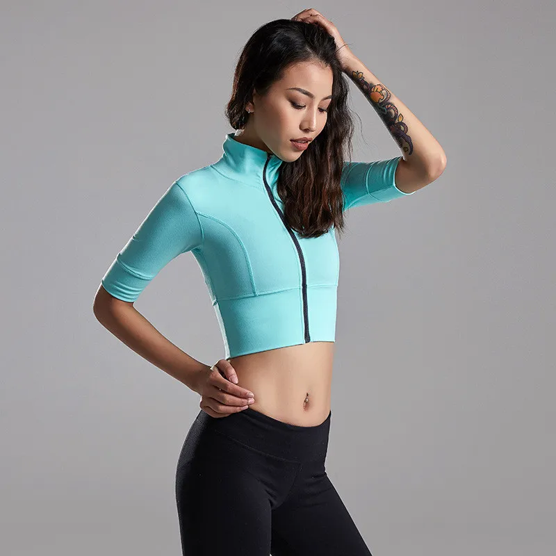 Woman New Five-point Sleeve Zipper Sports T-shirt Short Tight Gym Fitness Short sleeve Breathable Quick-drying T-shirt Yoga Tops
Woman New Five-point Sleeve Zipper Sports T-shirt Short Tight Gym Fitness Short sleeve Breathable Quick-drying T-shirt Yoga Tops