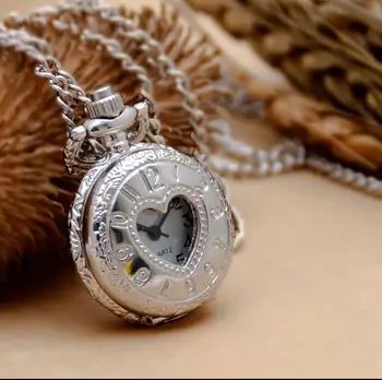 silver heart Fashion quartz Hollow out pendant woman and girl gift steam punk Necklace pocket watch
silver heart Fashion quartz Hollow out pendant woman and girl gift steam punk Necklace pocket watch