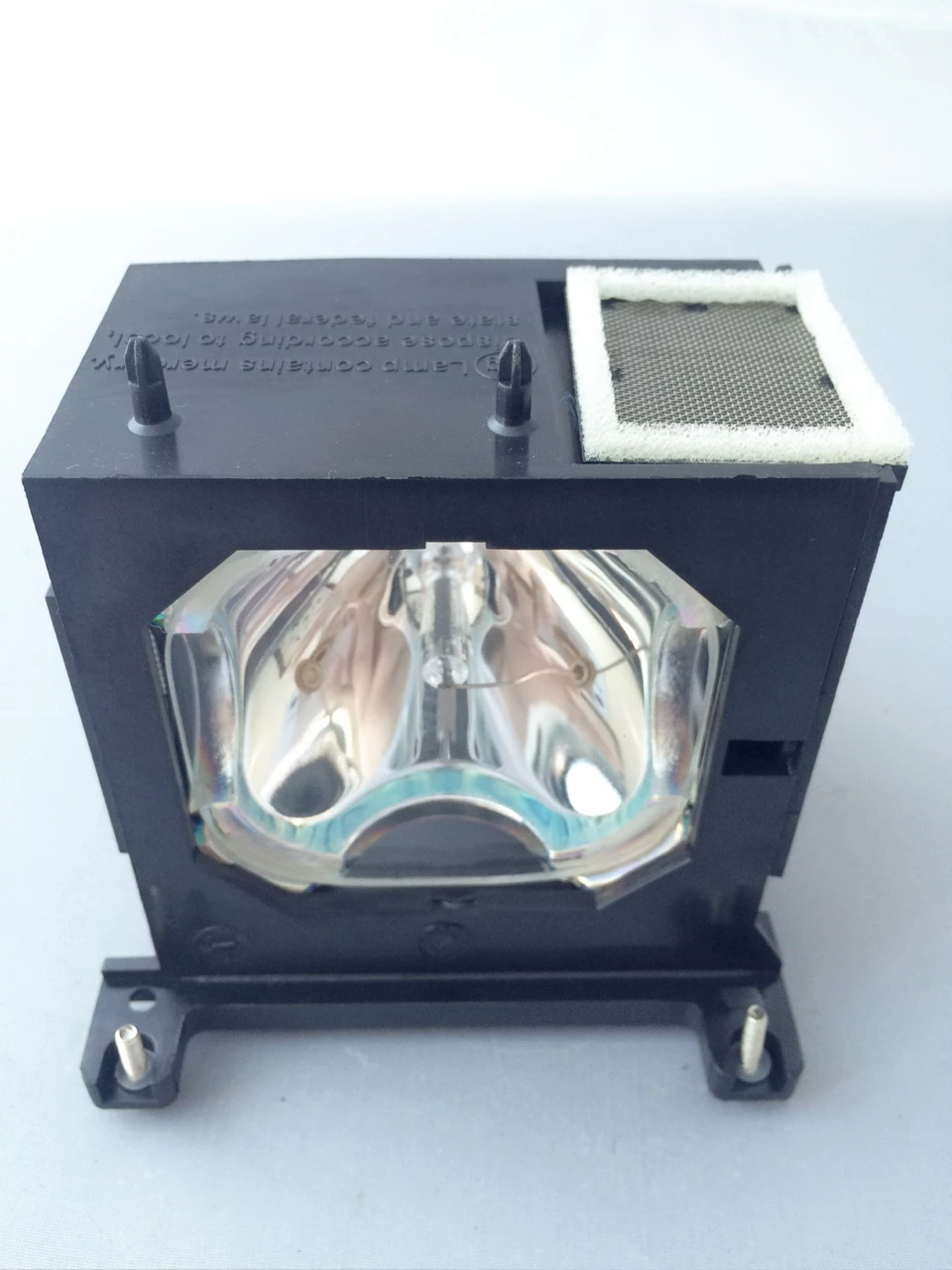 SHENG Replacement Compatible Projector Lamp Bulbs LMP-H200 For SONY VPL-VW40 / VPL-VW50 / VPL-VW60 Projectors
SHENG Replacement Compatible Projector Lamp Bulbs LMP-H200 For SONY VPL-VW40 / VPL-VW50 / VPL-VW60 Projectors