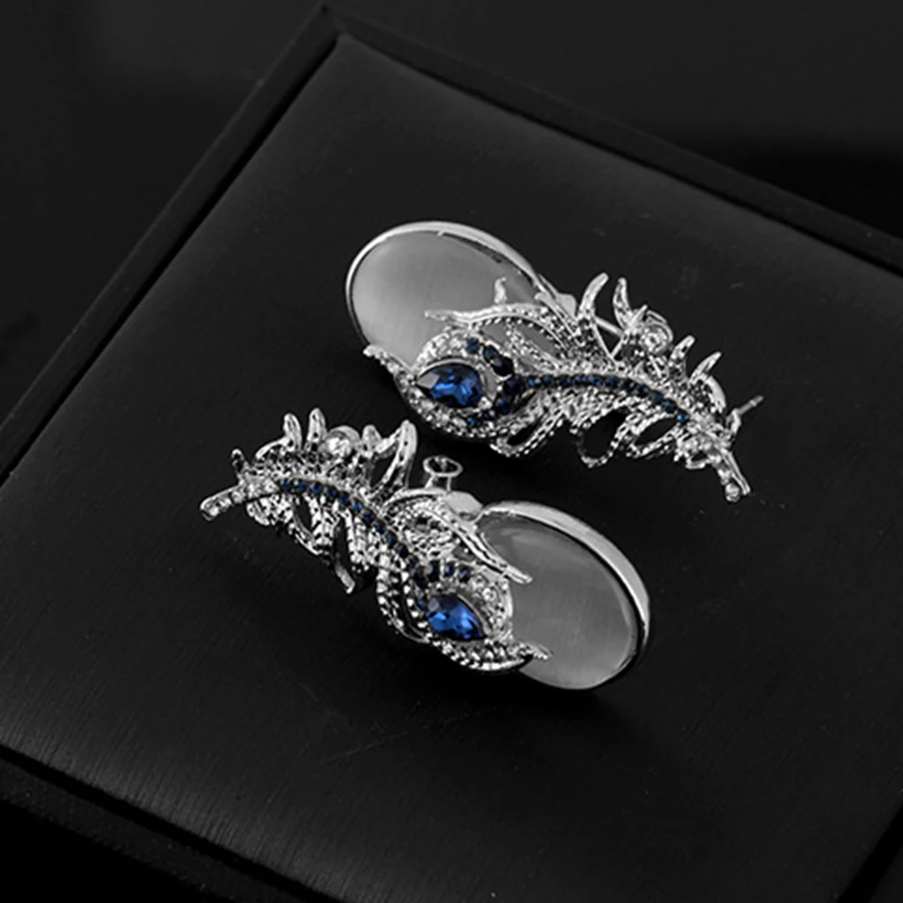 Girl Waterdrop Crystal Drop Earrings Women Rhinestone Piercing Eardrop Wedding Ladies Jewelry
Girl Waterdrop Crystal Drop Earrings Women Rhinestone Piercing Eardrop Wedding Ladies Jewelry