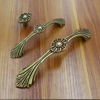 5"European Gold Kitchen Cabinet Pulls Bronze Dresser Handles Bronze Zinc Alloy Drawer Wardrobe Handles Pulls knobs
5"European Gold Kitchen Cabinet Pulls Bronze Dresser Handles Bronze Zinc Alloy Drawer Wardrobe Handles Pulls knobs