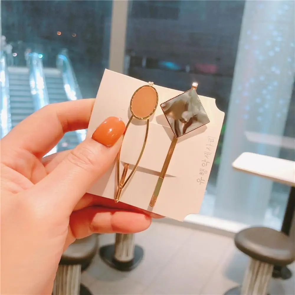 M MISM Hair Clips For Girl Hairpins Barrettes Gripper Hairgrip Acrylic barrettes Shiny Tin Foil Sequins Hairpin Hair Clip 
M MISM Hair Clips For Girl Hairpins Barrettes Gripper Hairgrip Acrylic barrettes Shiny Tin Foil Sequins Hairpin Hair Clip