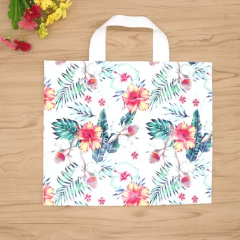 50pcs PE Portable Hand Plastic Bag Colorful Flower Plastic Bag For Gifts Cloth Packing Party Birthday Supplies Shopping Bag
50pcs PE Portable Hand Plastic Bag Colorful Flower Plastic Bag For Gifts Cloth Packing Party Birthday Supplies Shopping Bag