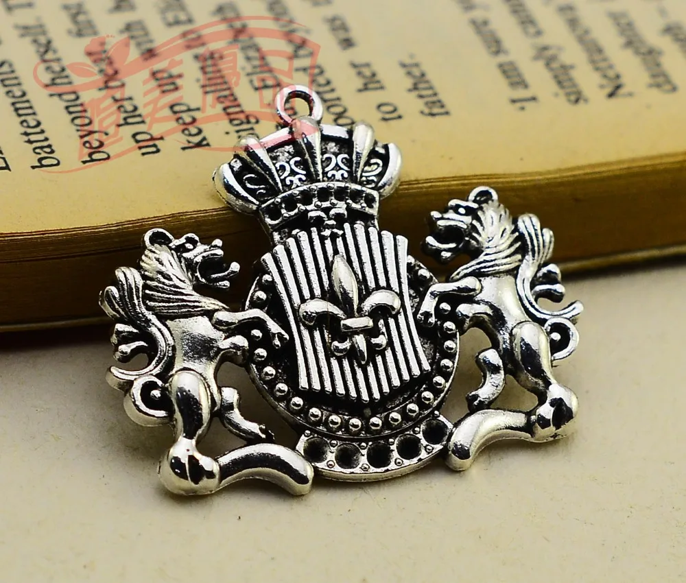 5pcs/lot--44x38mm, Lion chams, Antique silver plated fleur de lis Charms ,DIY supplies, Jewelry accessories
5pcs/lot--44x38mm, Lion chams, Antique silver plated fleur de lis Charms ,DIY supplies, Jewelry accessories