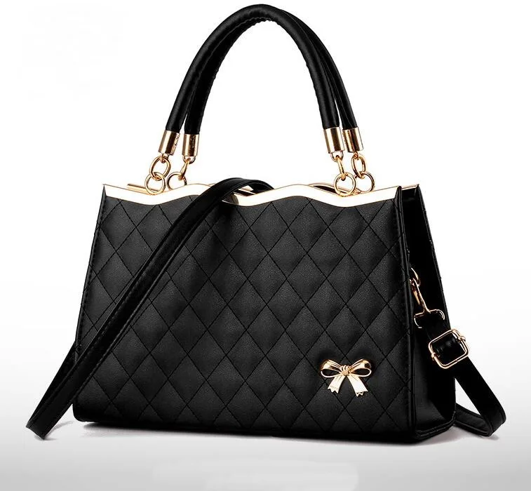 Fashion 2019 New Leather Women Handbag Summer High Quality Female Crossbody Bags Luxury Design Messenger Bags Lady Shoulder Bag
Fashion 2019 New Leather Women Handbag Summer High Quality Female Crossbody Bags Luxury Design Messenger Bags Lady Shoulder Bag
