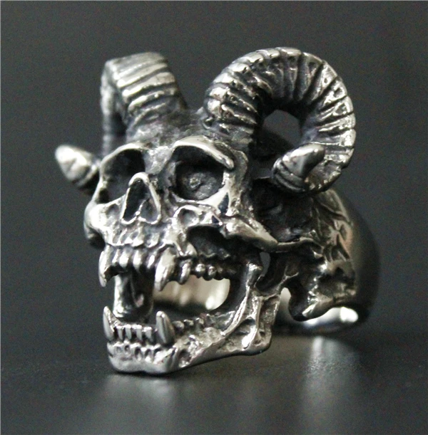 

Drop Ship Size 8-14 Cool Horn Goat Skull Ring 316L Stainless Steel Mens Motorcycles Biker Zombie Vampire Skull Ring