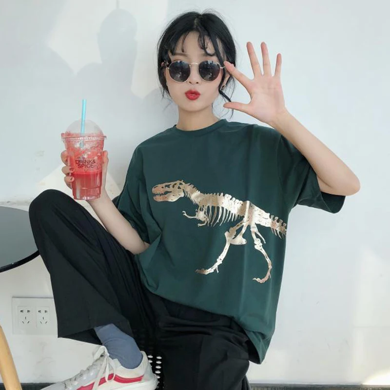 Korean Personality Dinosaur Laser Printing Women T-shirts Loose Round Neck Short-sleeved Harajuku Tees Student Thin Summer Tops
Korean Personality Dinosaur Laser Printing Women T-shirts Loose Round Neck Short-sleeved Harajuku Tees Student Thin Summer Tops
