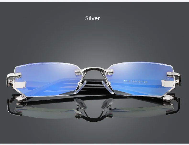 9358403775_1738747112