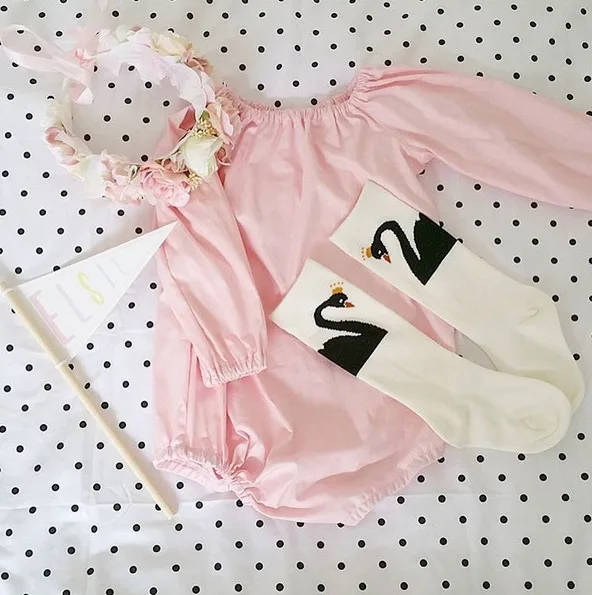 lovely Cartoon Children Socks Swan shape Baby Kids Socks Knee High Long candy color Socks big Toddler Clothing Accessories
lovely Cartoon Children Socks Swan shape Baby Kids Socks Knee High Long candy color Socks big Toddler Clothing Accessories
