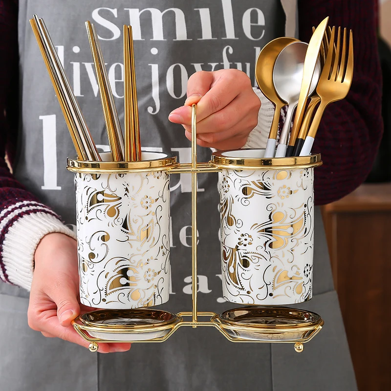 NEWEYEARNEW Ceramic Cutlery Basket Storage Basket Chopsticks Restaurant Basket Kitchen Tools Holder Storage Box Wedding Gifts
NEWEYEARNEW Ceramic Cutlery Basket Storage Basket Chopsticks Restaurant Basket Kitchen Tools Holder Storage Box Wedding Gifts