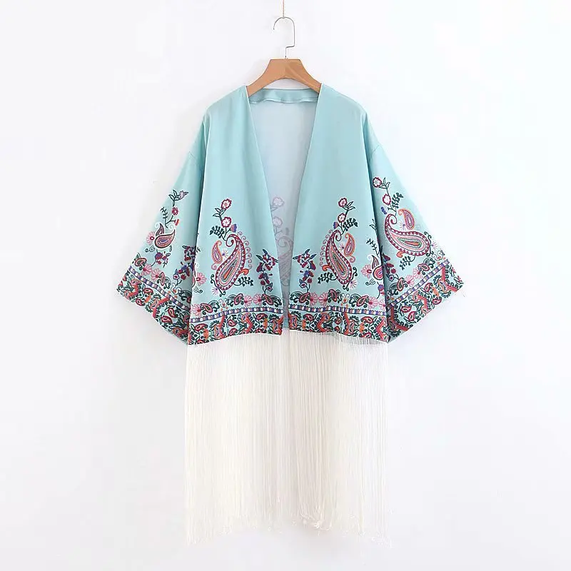 New Autumn 2018 Women Tassel Patchwork Vintage Cashew Embroidery Batwung Sleeve Kimono Style Cardigan Outwear Casual Tippet
New Autumn 2018 Women Tassel Patchwork Vintage Cashew Embroidery Batwung Sleeve Kimono Style Cardigan Outwear Casual Tippet