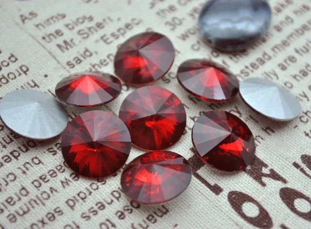 100pcs/lot Siam Color 8mm,10mm,12mm,14mm,16mm,18mm,20mm Chinese Top Quality Round Fancy Stone Rivoli glass beads
100pcs/lot Siam Color 8mm,10mm,12mm,14mm,16mm,18mm,20mm Chinese Top Quality Round Fancy Stone Rivoli glass beads