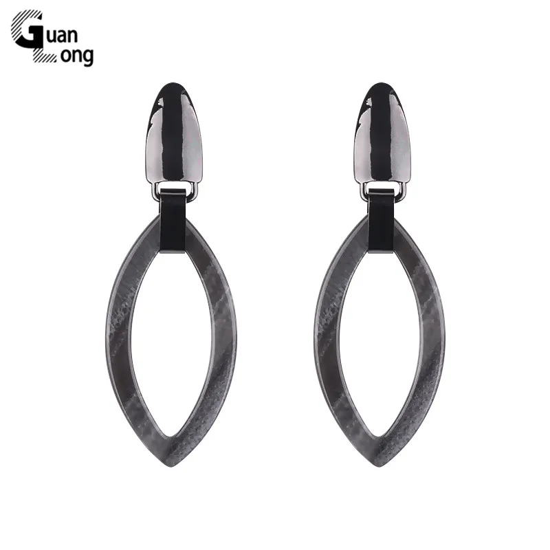 Guanlong Classic Dangle Fashion Resin Earrings For Women Long Geometric Metal Acrylic Dangling Earing Christmas Gifts Jewelry
Guanlong Classic Dangle Fashion Resin Earrings For Women Long Geometric Metal Acrylic Dangling Earing Christmas Gifts Jewelry