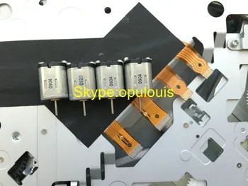 Brand new small motor for Matsushita 6 DVD mechanisn for Mercedes W221 S class repair parts 5pcs/lot
Brand new small motor for Matsushita 6 DVD mechanisn for Mercedes W221 S class repair parts 5pcs/lot