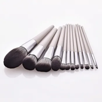 12PCS Foundation Cosmetic Eyebrow Eyeshadow Brush Makeup Brush Sets Tools Beauty Tools with Leather CaseF6.19
12PCS Foundation Cosmetic Eyebrow Eyeshadow Brush Makeup Brush Sets Tools Beauty Tools with Leather CaseF6.19