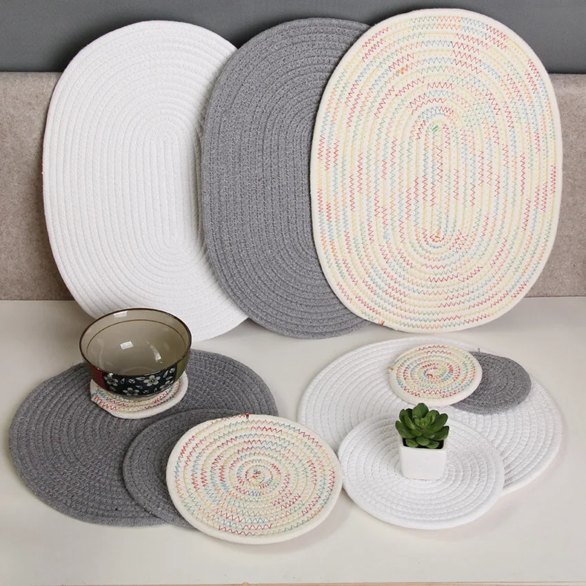 4 Pcs/set Japanese Style Hand-woven Round Placemat Anti-scalding Insulation Pad Heat-resistant Dining Table Mat Bowl Coasters
4 Pcs/set Japanese Style Hand-woven Round Placemat Anti-scalding Insulation Pad Heat-resistant Dining Table Mat Bowl Coasters