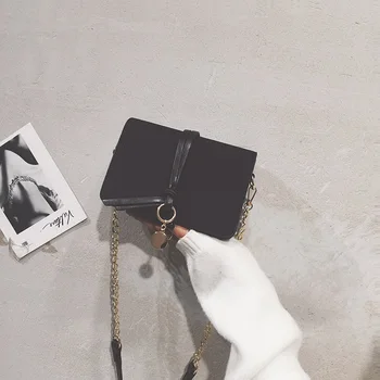 Yuhua, 2020 new fashion woman handbags, vintage messenger bag, simple chain shoulder bag, trend korean version women bag
Yuhua, 2020 new fashion woman handbags, vintage messenger bag, simple chain shoulder bag, trend korean version women bag