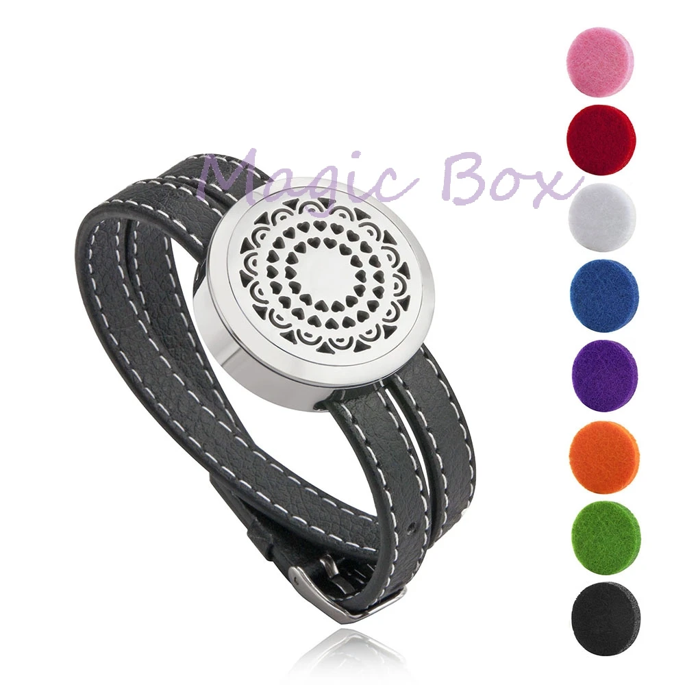 30mm Round Twist Locket Leather brand name bracelet Stainless steel Essential Oil Diffuser locket bracelet with pads
30mm Round Twist Locket Leather brand name bracelet Stainless steel Essential Oil Diffuser locket bracelet with pads