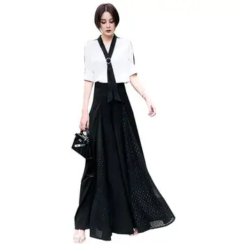 2020 New Summer Women Contrast Color V Neck Top Shirt + Rivet Patchwork Solid Chiffon Wide Leg Pant Set Female Casual Suit Y133
2020 New Summer Women Contrast Color V Neck Top Shirt + Rivet Patchwork Solid Chiffon Wide Leg Pant Set Female Casual Suit Y133