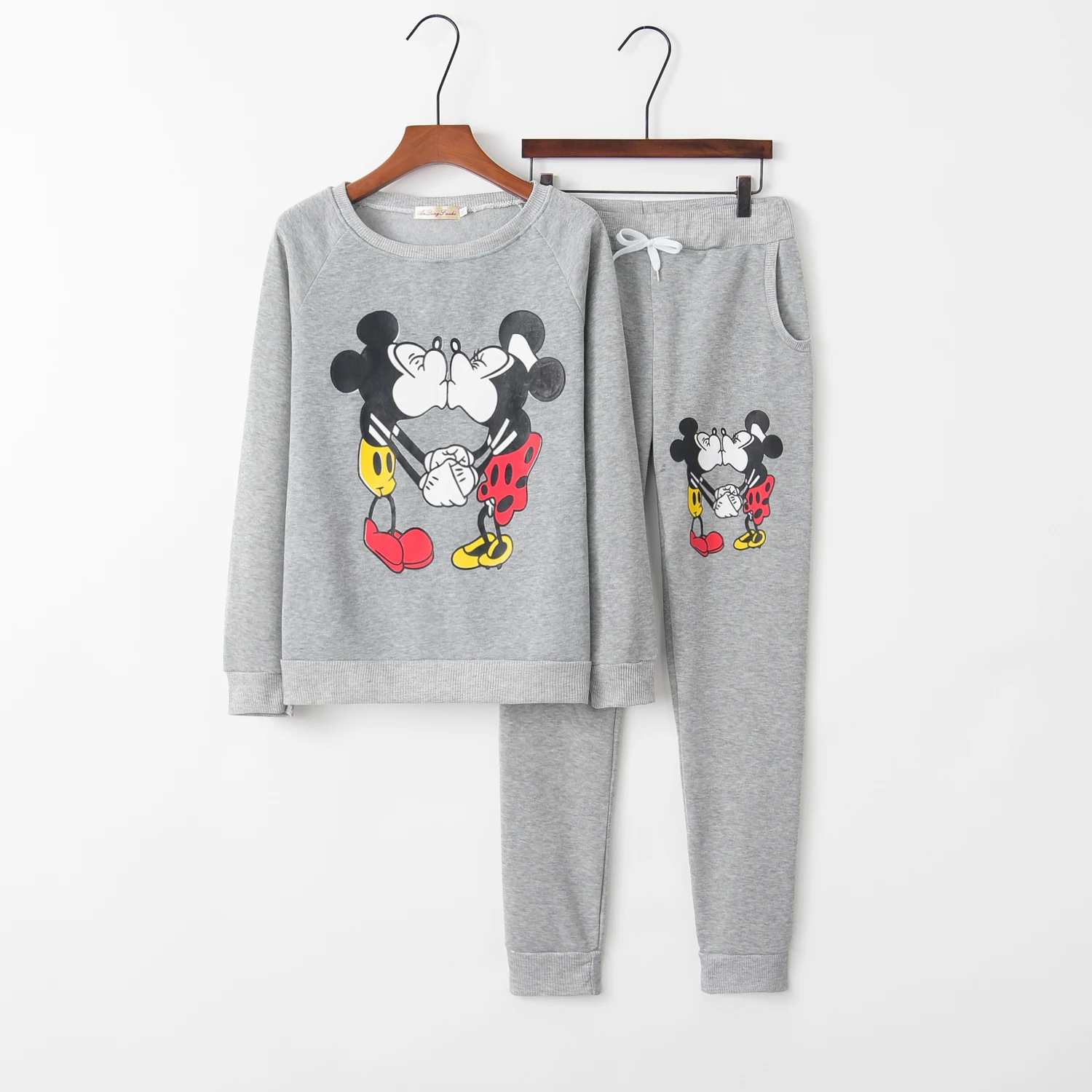 2018 Mickey Women's Tracksuit For Women 2pieces Set Suit Kawaii Style Brand Sweatshirt+Pants
2018 Mickey Women's Tracksuit For Women 2pieces Set Suit Kawaii Style Brand Sweatshirt+Pants