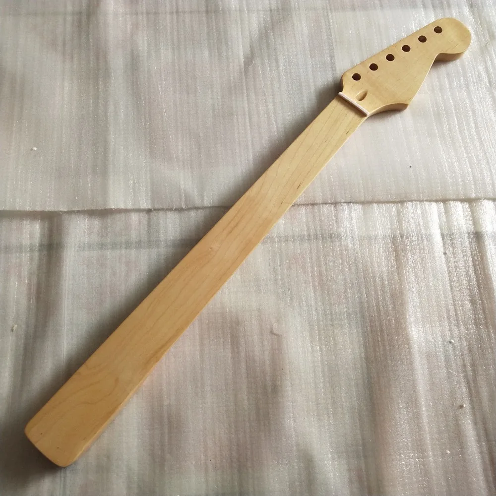 Fretless maple Electric Guitar Neck maple fingerboard wood color glossy paint
Fretless maple Electric Guitar Neck maple fingerboard wood color glossy paint