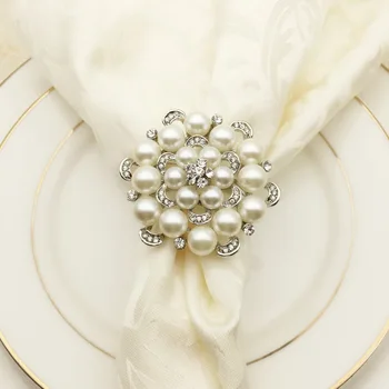 12PCS metal alloy napkin ring rose pearl napkin buckle table jewelry household items
12PCS metal alloy napkin ring rose pearl napkin buckle table jewelry household items
