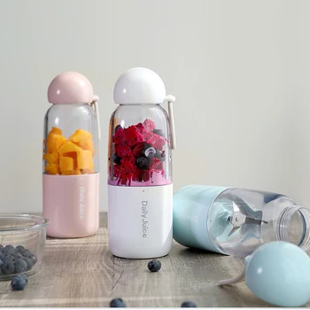 Juice Portable Juice Cup USB Charging Electric Juicer Mini Household Fruit Blender Milkshake Cup Creative Mixing Cup
Juice Portable Juice Cup USB Charging Electric Juicer Mini Household Fruit Blender Milkshake Cup Creative Mixing Cup