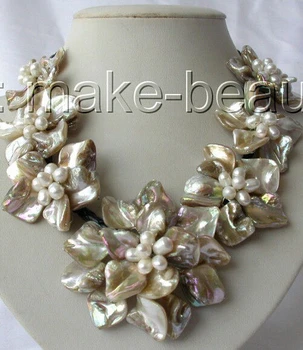 Hot sale Free Shipping>>>>>classic white baroque freshwater pearl shell flower leather necklace
Hot sale Free Shipping>>>>>classic white baroque freshwater pearl shell flower leather necklace