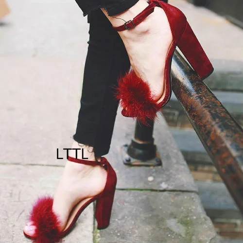 Women Cute Red Fluffy Feathered Chunky Heel Sandals Simply Line Buckle Style Fur Decoration Block High Heel Dress Sandals
Women Cute Red Fluffy Feathered Chunky Heel Sandals Simply Line Buckle Style Fur Decoration Block High Heel Dress Sandals