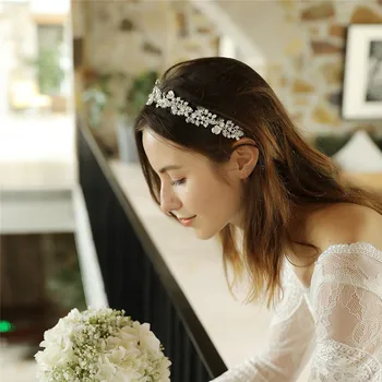 Crystal Headpiece Wedding Hair Accessories Pearls Flower Headband Rhinestone Bridal Hair Piece Women Hair Jewelry HD60
Crystal Headpiece Wedding Hair Accessories Pearls Flower Headband Rhinestone Bridal Hair Piece Women Hair Jewelry HD60