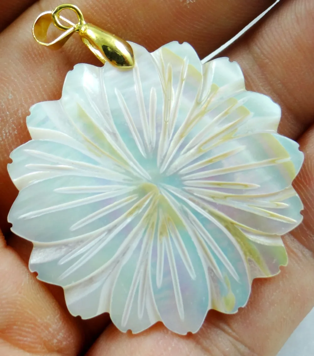 5pcs Natural Freshwater flower Shell Necklace Pendants For Jewelry Making Charms Pendants 40*40MM P305
5pcs Natural Freshwater flower Shell Necklace Pendants For Jewelry Making Charms Pendants 40*40MM P305