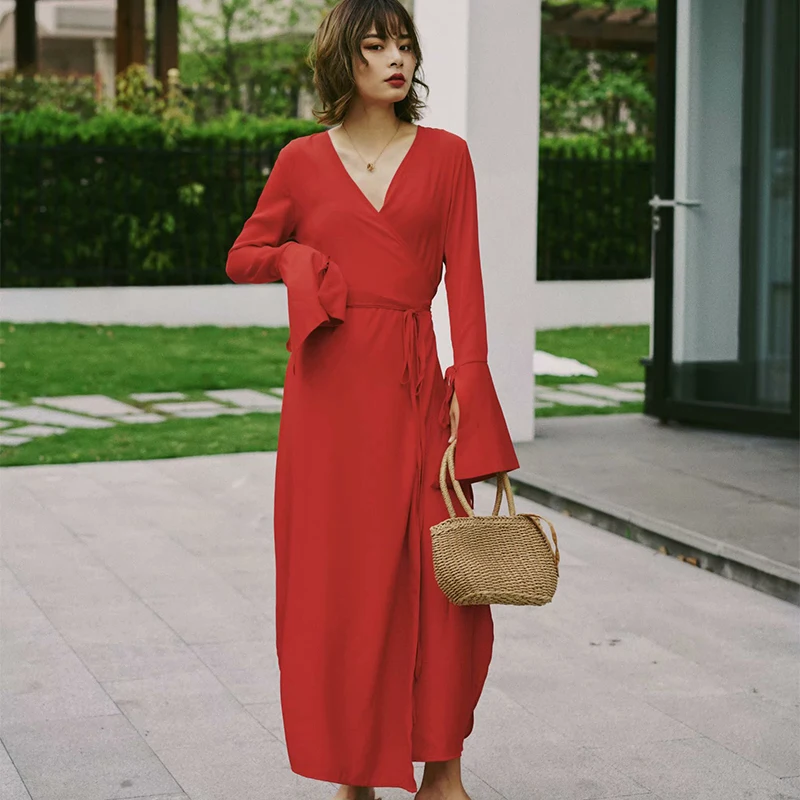 Vintage summer red party dress solid A line sashes flare sleeve high waist v neck long dress women elegant new arrivals 2019
Vintage summer red party dress solid A line sashes flare sleeve high waist v neck long dress women elegant new arrivals 2019