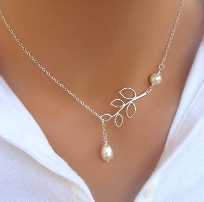 2019 Hot Selling New Punk Minimalist Infinity Luck 8 Cross Leaf Pendants Necklaces For Women Jewelry Clavicle Chain
2019 Hot Selling New Punk Minimalist Infinity Luck 8 Cross Leaf Pendants Necklaces For Women Jewelry Clavicle Chain