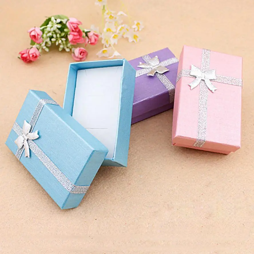 HOT sale New Jewelry Ring Pendant Present Bowknot Gift Organizer Display Cardboard Box Drop shipping Wholesale Dec 28
HOT sale New Jewelry Ring Pendant Present Bowknot Gift Organizer Display Cardboard Box Drop shipping Wholesale Dec 28