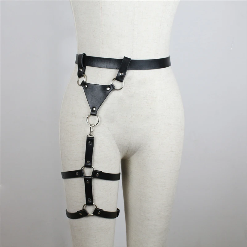 2019 New High Waist Buckle Adjustable Leather Sword Garter Women Metal Ring Gothic Punk Harness Body Bondage Harajuku Accessorie
2019 New High Waist Buckle Adjustable Leather Sword Garter Women Metal Ring Gothic Punk Harness Body Bondage Harajuku Accessorie