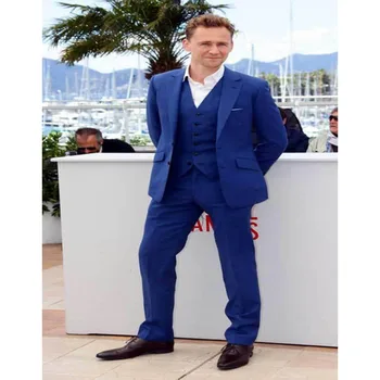 New Design Notch Collar Royal Blue Men Suit 2017 Vintage Italian Style Best Mens Tuxedos For Weddings (Jacket+Pants+Vest+Tie)
New Design Notch Collar Royal Blue Men Suit 2017 Vintage Italian Style Best Mens Tuxedos For Weddings (Jacket+Pants+Vest+Tie)