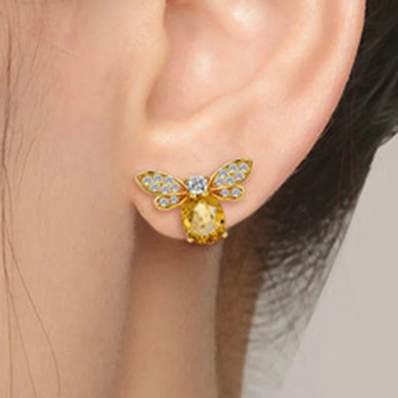 Cute Tiny Bee Earring Jewelry Gold Color Honey Bee Earrings Stud Unique Yellow Crystal Rhinestone Earrings Jewelry For Women
Cute Tiny Bee Earring Jewelry Gold Color Honey Bee Earrings Stud Unique Yellow Crystal Rhinestone Earrings Jewelry For Women