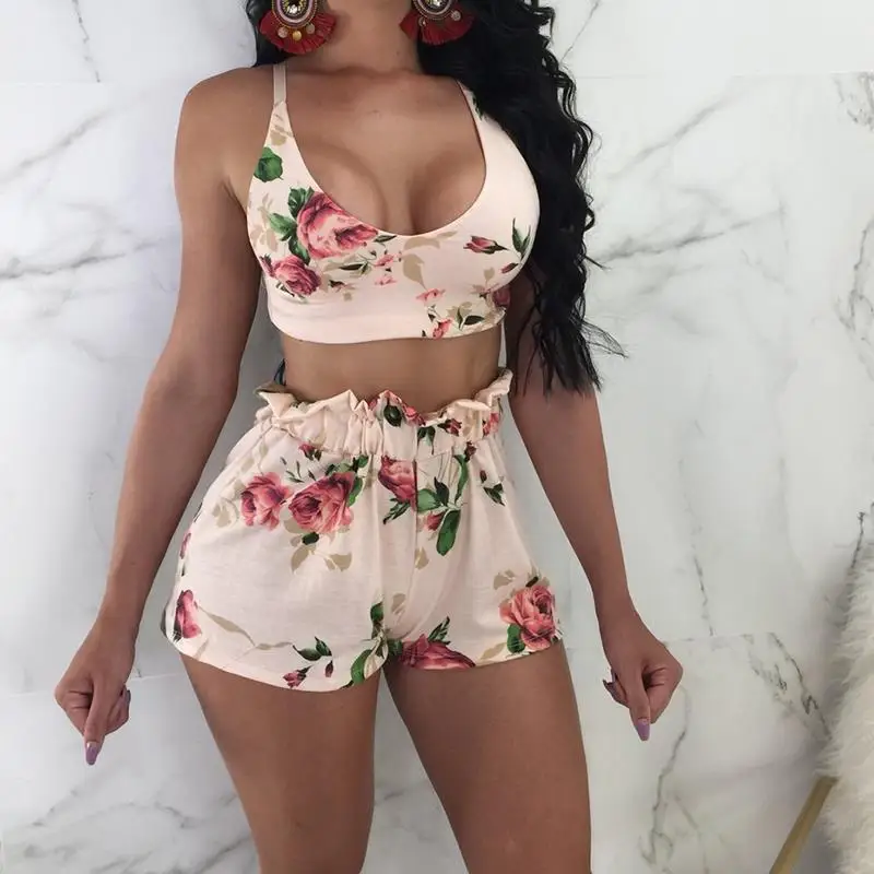 Women two pieces Sets 2018 camis crops shorts floral printed Summer Slim Casual Beach femme clothing WS7182y
Women two pieces Sets 2018 camis crops shorts floral printed Summer Slim Casual Beach femme clothing WS7182y