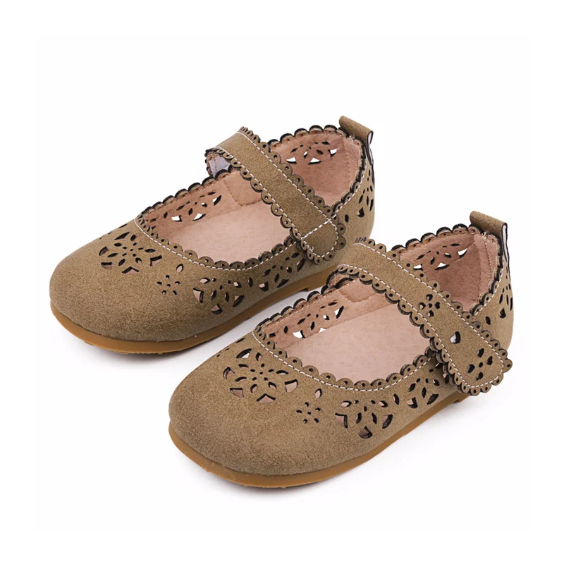 New Spring Autumn Children Shoes Baby Girls Leather Shoes Hollow Out Princess Vintage Shoes for Wedding Party Kids Girls Shoes
New Spring Autumn Children Shoes Baby Girls Leather Shoes Hollow Out Princess Vintage Shoes for Wedding Party Kids Girls Shoes