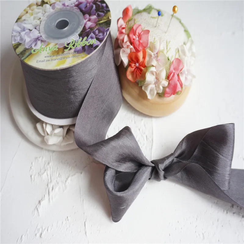 32mm 1.25"new solid color 100% pure silk embroidery ribbon soft wedding ribbon thin taffeta high quality silk ribbon Handcraft
32mm 1.25"new solid color 100% pure silk embroidery ribbon soft wedding ribbon thin taffeta high quality silk ribbon Handcraft