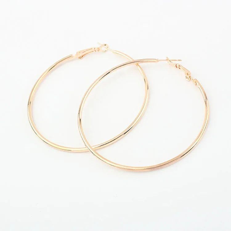 Epiphany 2019 New Arrival Simple, delicate and exaggerated earrings in Europe and America
Epiphany 2019 New Arrival Simple, delicate and exaggerated earrings in Europe and America