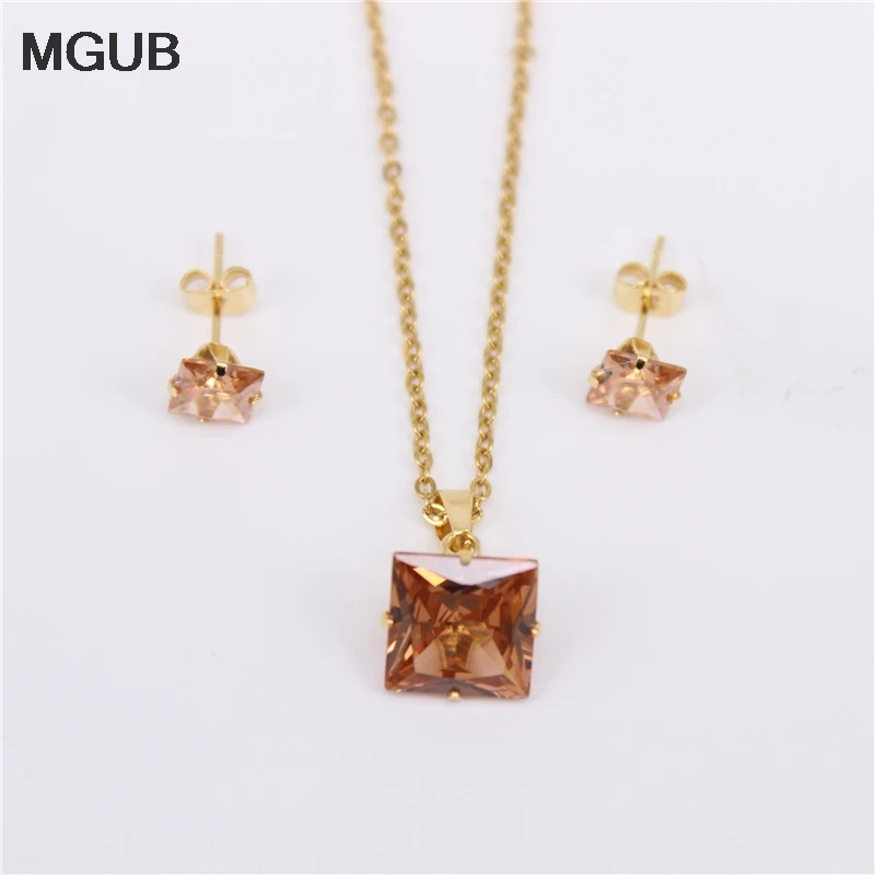 quadrilatera 10 color options crystal Earrings and necklace set 10mm classic birthday gift jewelry Free delivery 50mm chain ZN19
quadrilatera 10 color options crystal Earrings and necklace set 10mm classic birthday gift jewelry Free delivery 50mm chain ZN19