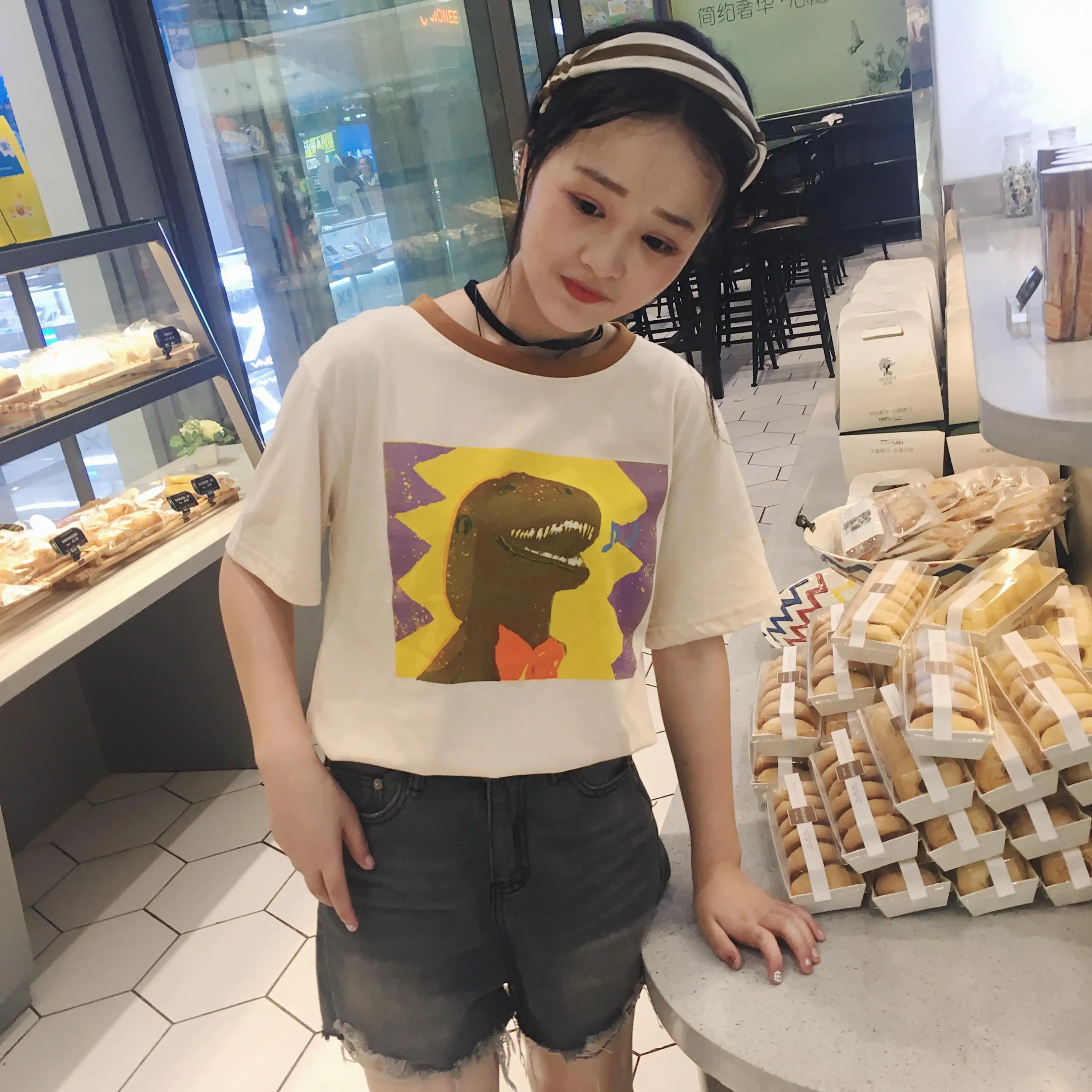 2017 Summer New Fashion Cartoon Dinosaur Printed Cute Cotton Short Sleeve Female T-shirts
2017 Summer New Fashion Cartoon Dinosaur Printed Cute Cotton Short Sleeve Female T-shirts