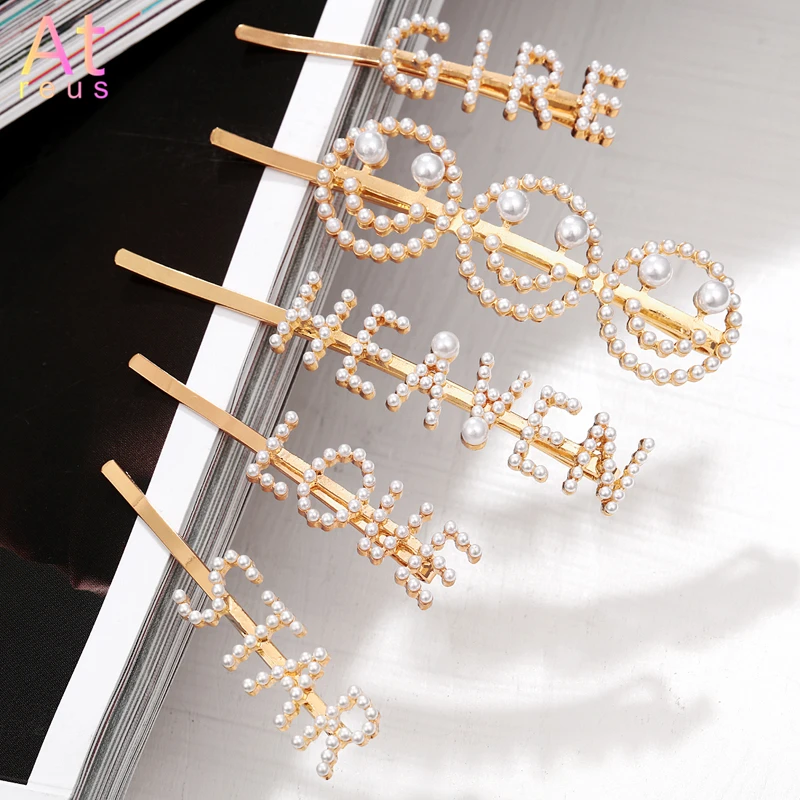 Imitation Pearl letter hairpin girl clip bangs word clips hair accessory Love Star Words Smile Clips wedding bridal Barrettes
Imitation Pearl letter hairpin girl clip bangs word clips hair accessory Love Star Words Smile Clips wedding bridal Barrettes
