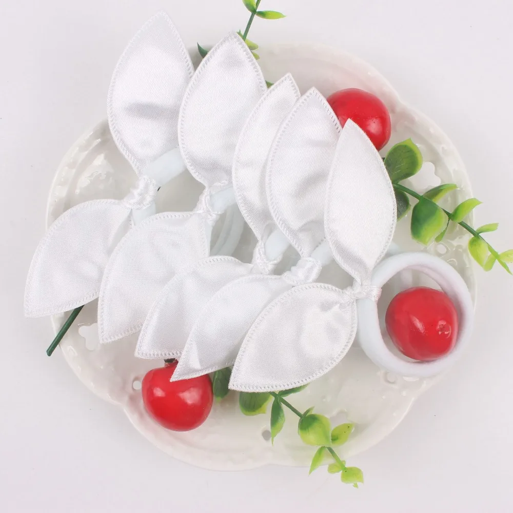 2018 1pcs 40mm girls Elastic Hair Bands Super Cute Rabbit Ears Head rope Ponytail holder Hair Accessories for Women Solid white
2018 1pcs 40mm girls Elastic Hair Bands Super Cute Rabbit Ears Head rope Ponytail holder Hair Accessories for Women Solid white