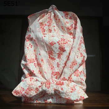 Japanese style table cloth furoshiki cotton 100%/sakura printed 45cm/70cm/Many uses
Japanese style table cloth furoshiki cotton 100%/sakura printed 45cm/70cm/Many uses