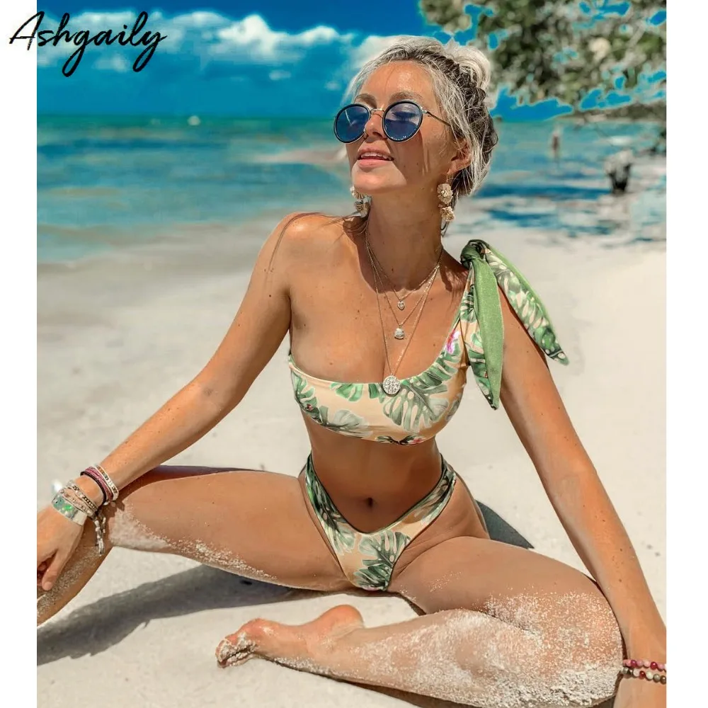 2019 Sexy Bikini Women Swimwear Swimsuit Print One Shoulder Brazilian Bikini Set Biquini Femal Bathing Suit Beach Swimming Suit
2019 Sexy Bikini Women Swimwear Swimsuit Print One Shoulder Brazilian Bikini Set Biquini Femal Bathing Suit Beach Swimming Suit